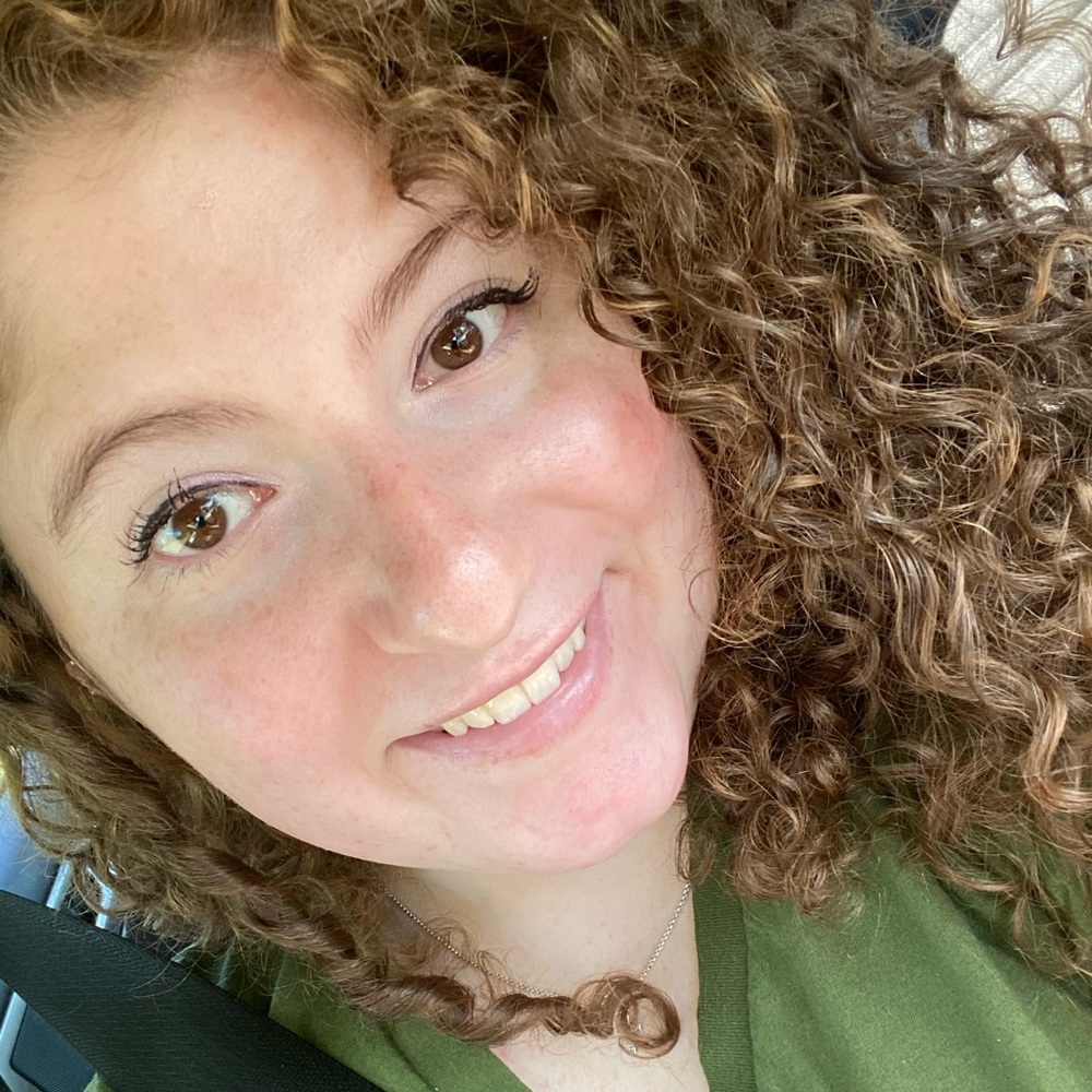 Meet your Posher, Shana